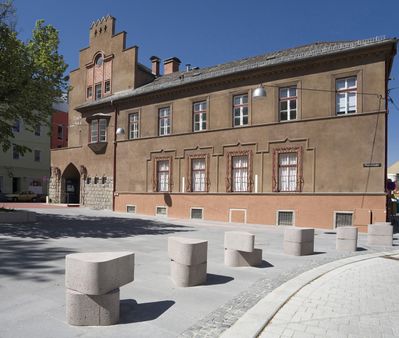 Herbert-Bayer-Platz